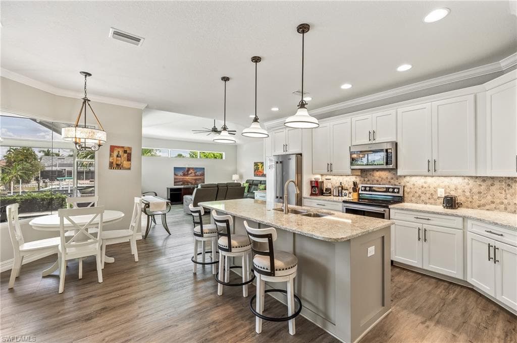 2477 Sierra LN-6
