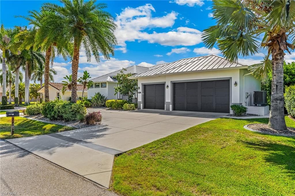 2477 Sierra LN-28