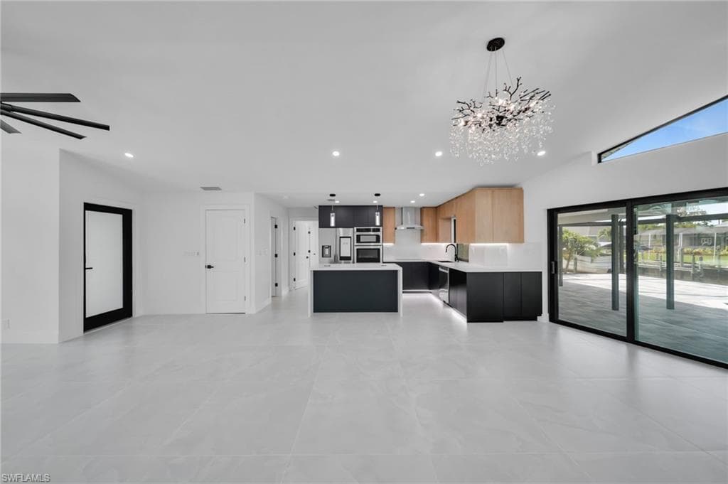 1938 Cornwallis PKWY-5