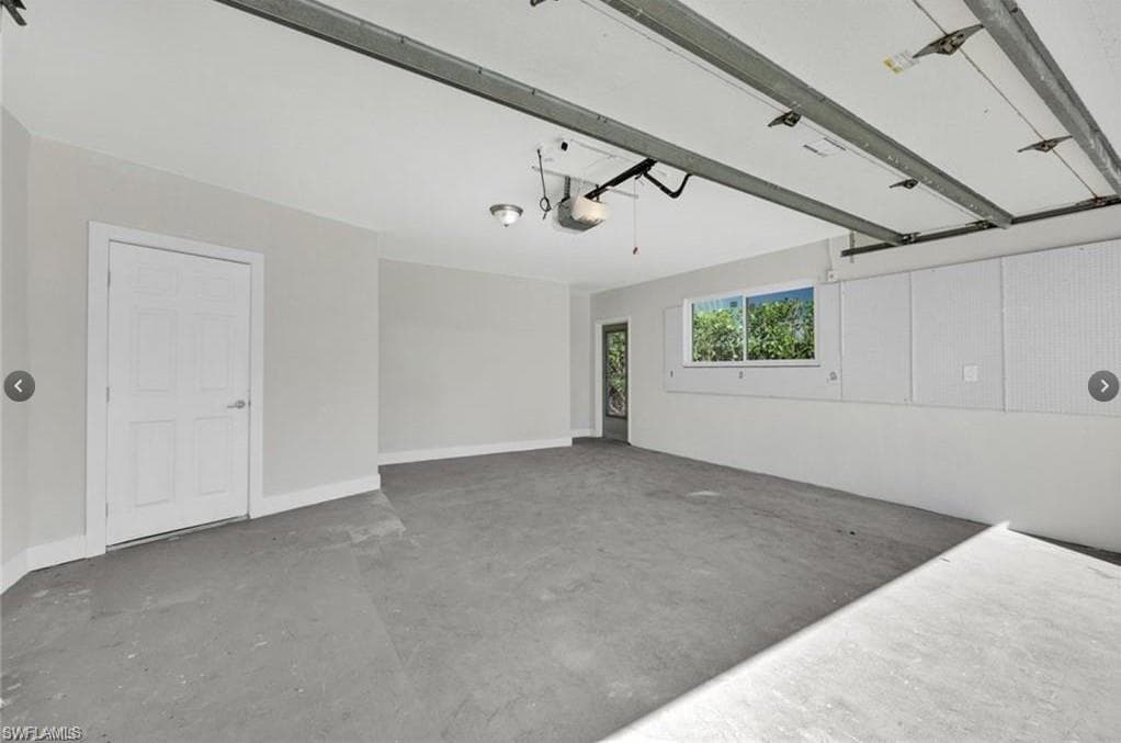 373 Egret AVE-27