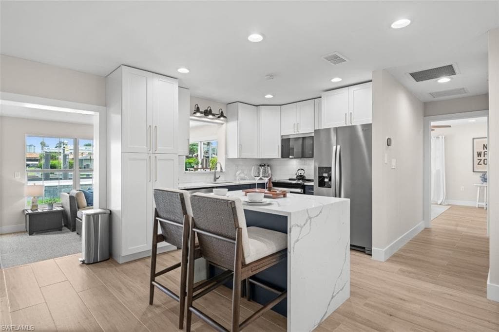 373 Egret AVE-5