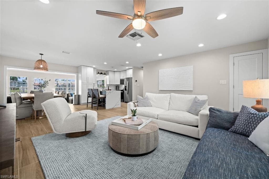373 Egret AVE-9
