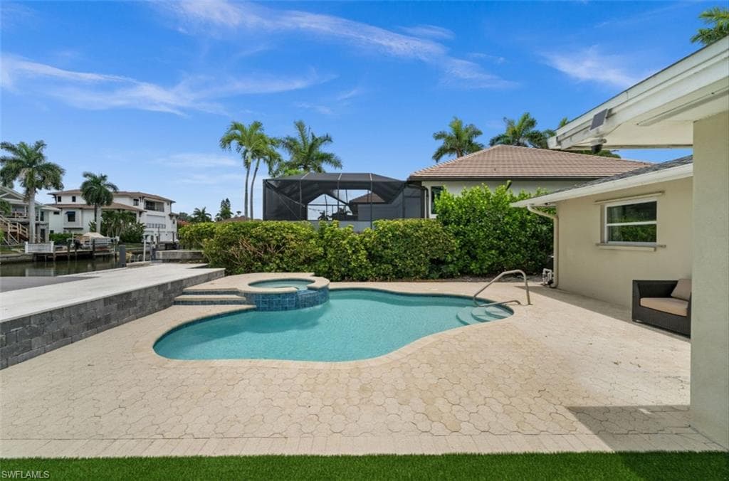 373 Egret AVE-33