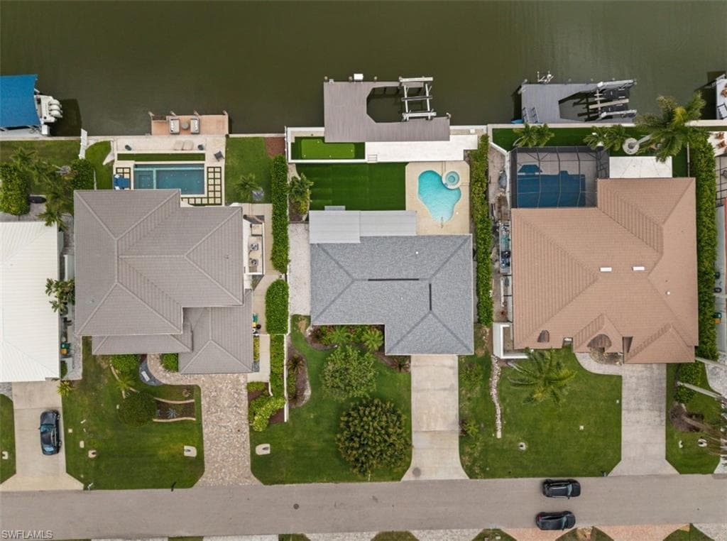 373 Egret AVE-41