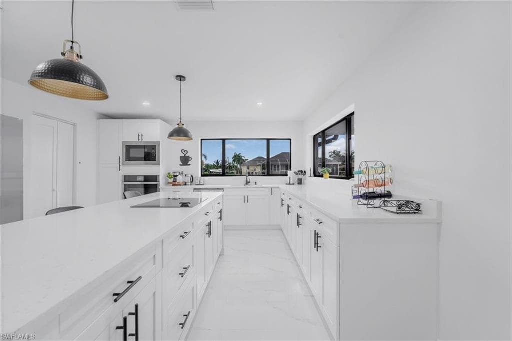 3728 SE 18th AVE-11