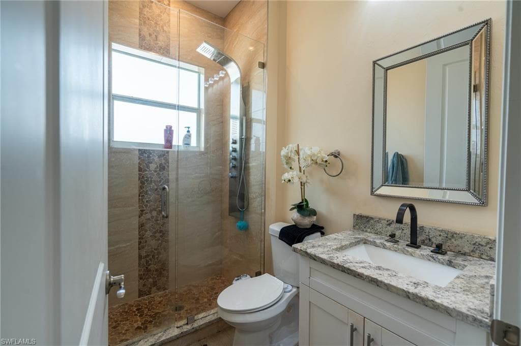 4525 29th AVE SW-22