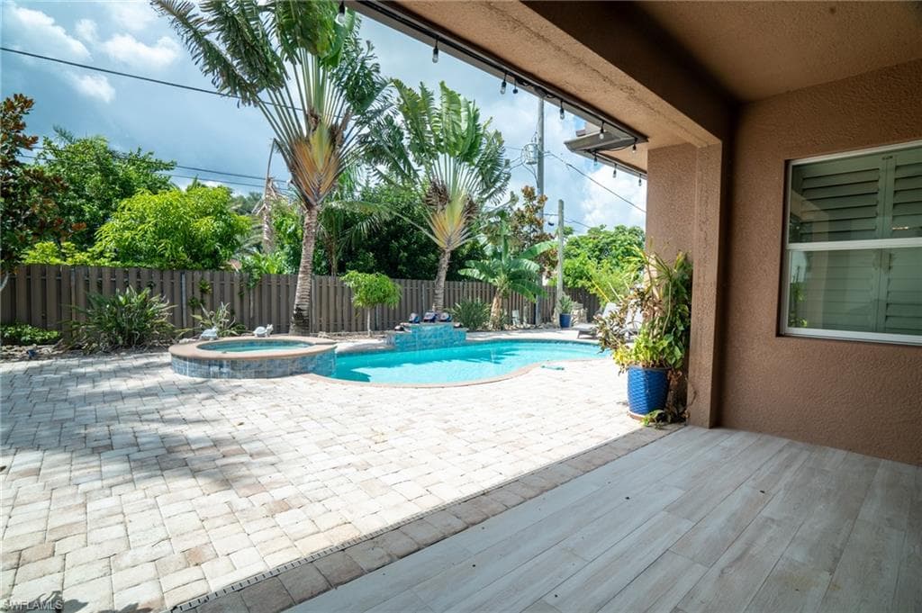 4525 29th AVE SW-30