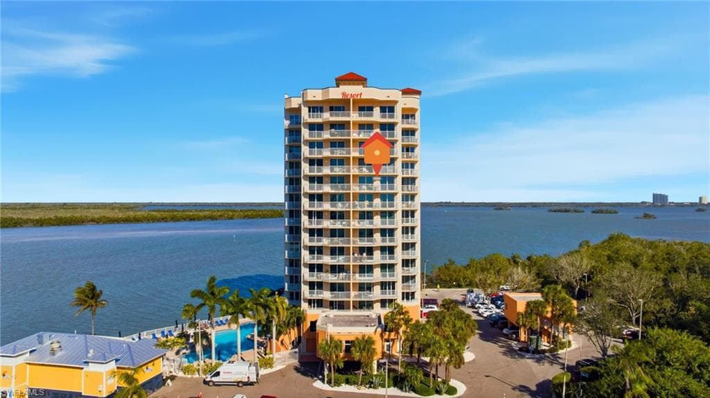 8771 Estero BLVD 907-42