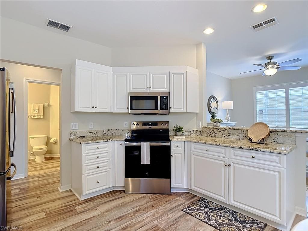 20071 Seagrove ST 1001-12