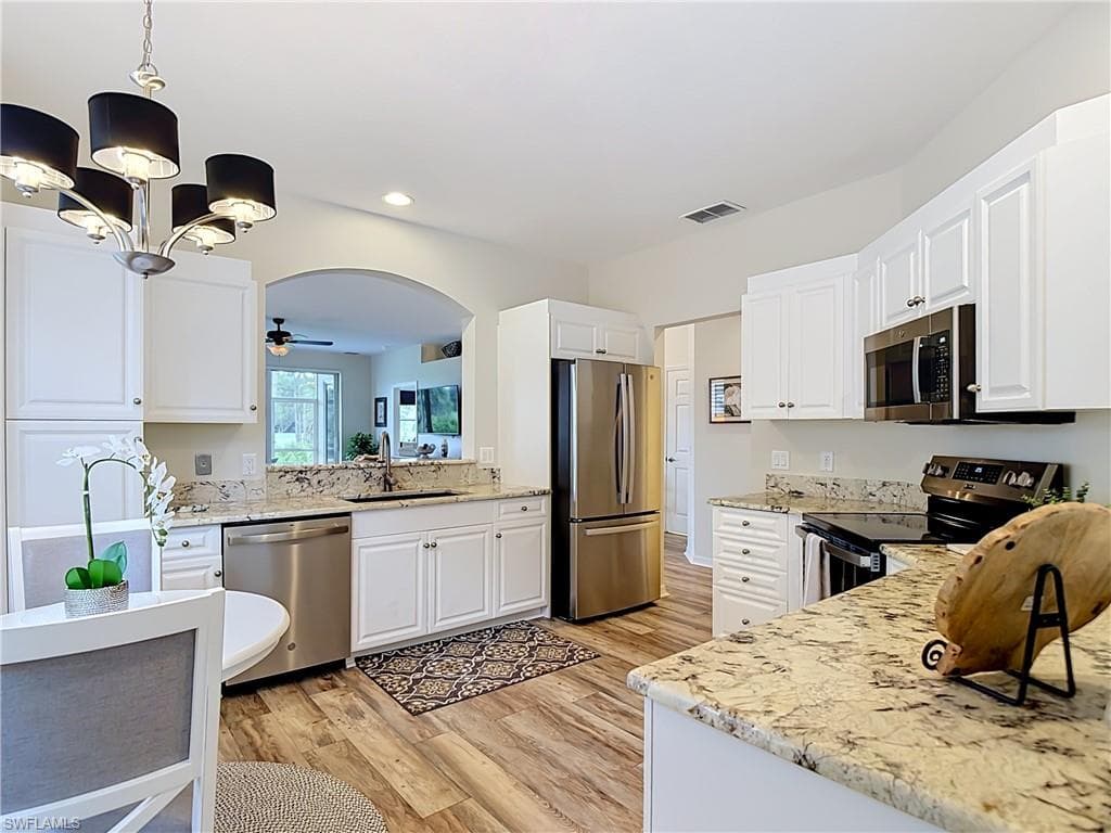 20071 Seagrove ST 1001-15