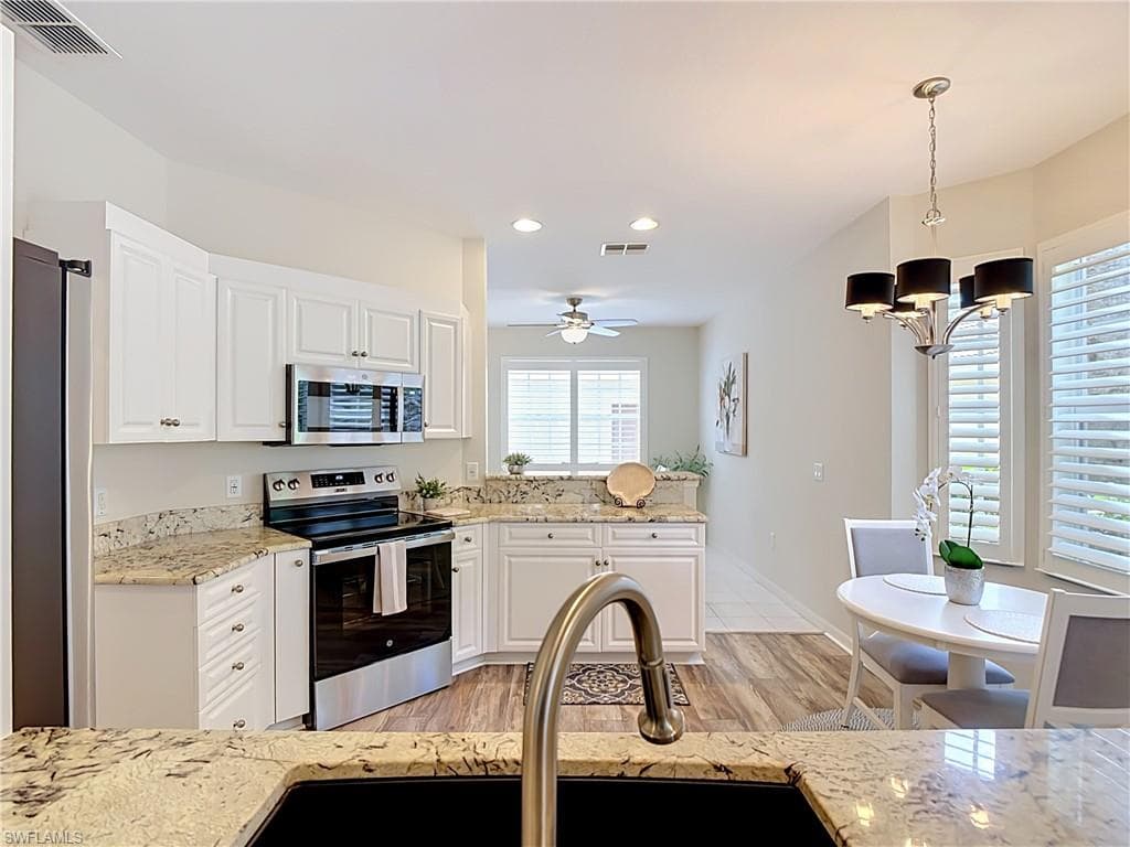 20071 Seagrove ST 1001-11
