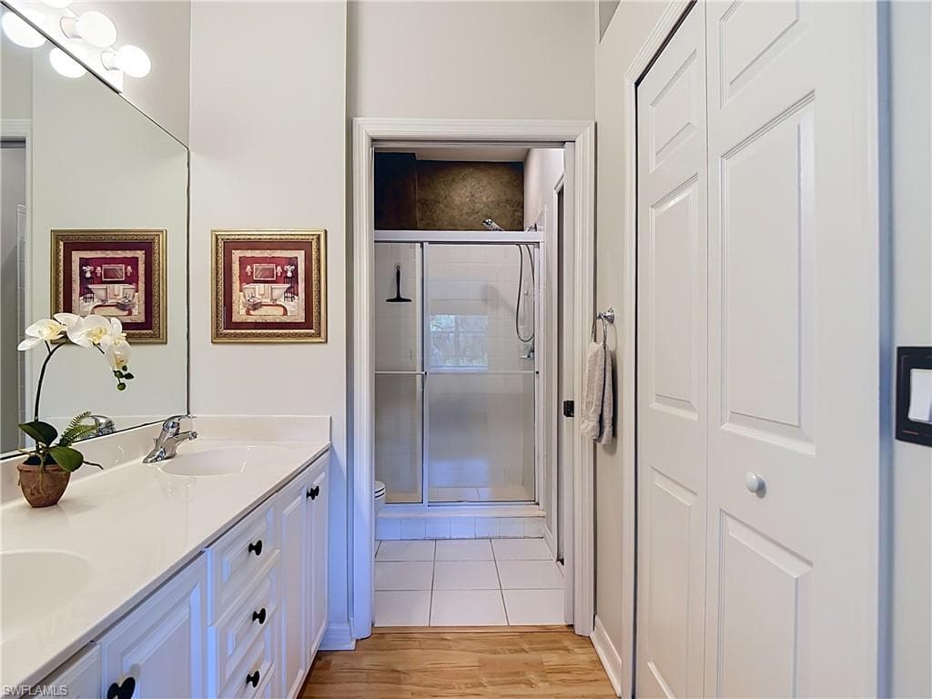 20071 Seagrove ST 1001-25