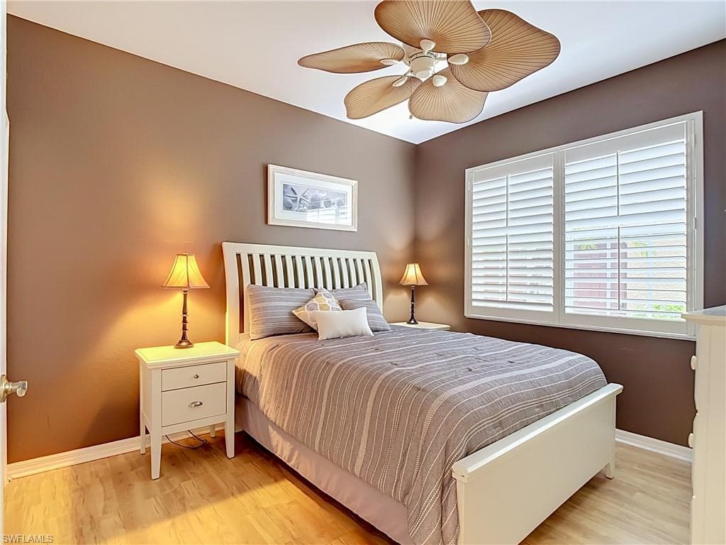 20071 Seagrove ST 1001-27