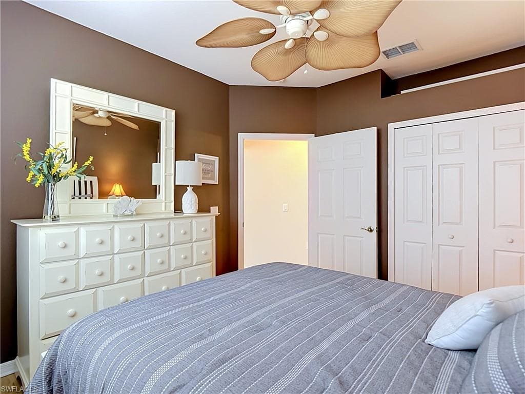 20071 Seagrove ST 1001-29