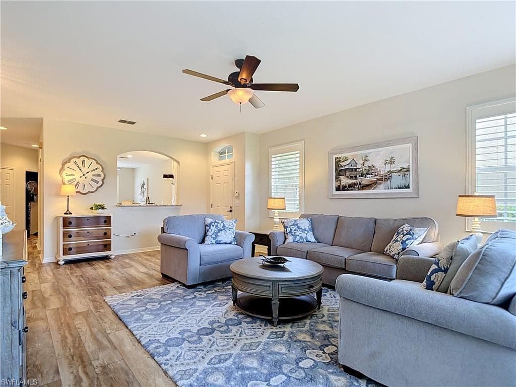 20071 Seagrove ST 1001-9