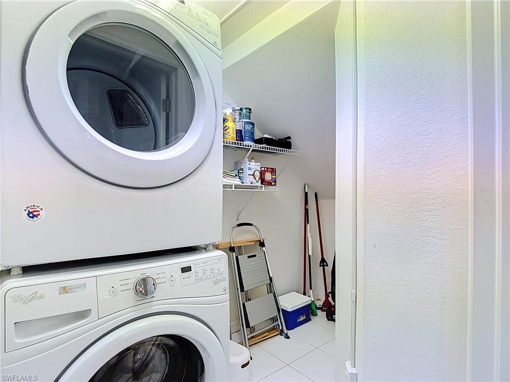 20071 Seagrove ST 1001-32