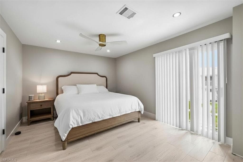 18010 San Carlos BLVD 33-14