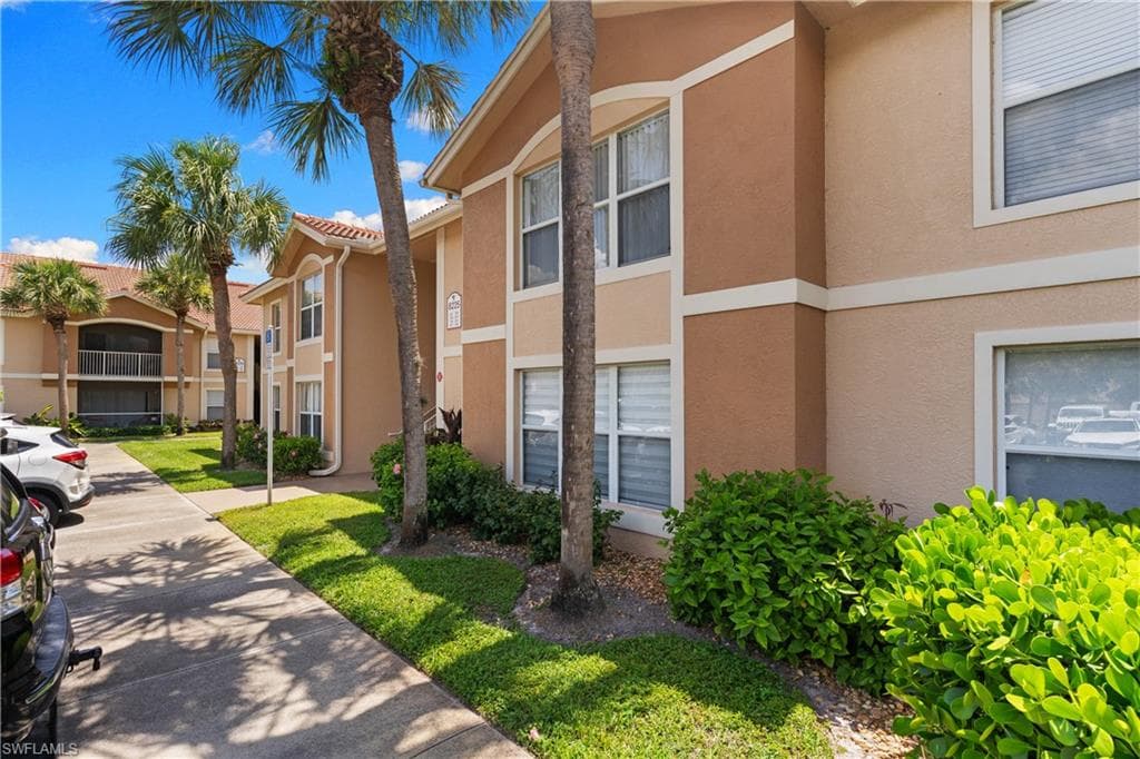 8225 Ibis Club DR 204-29