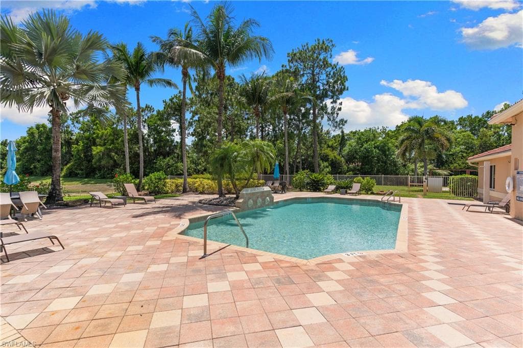 8225 Ibis Club DR 204-30