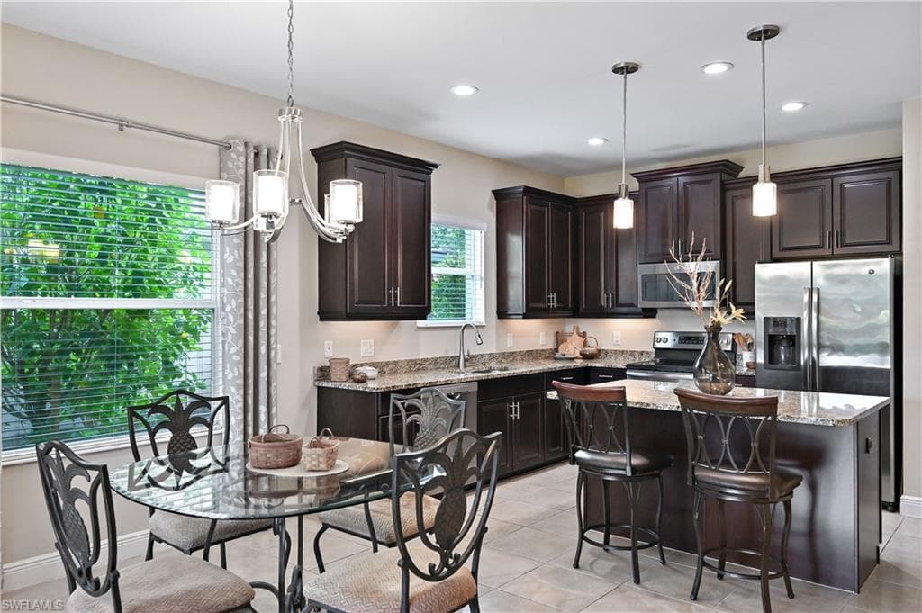 3571 Canopy CIR-21