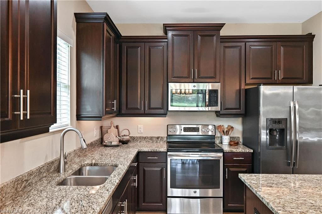 3571 Canopy CIR-24