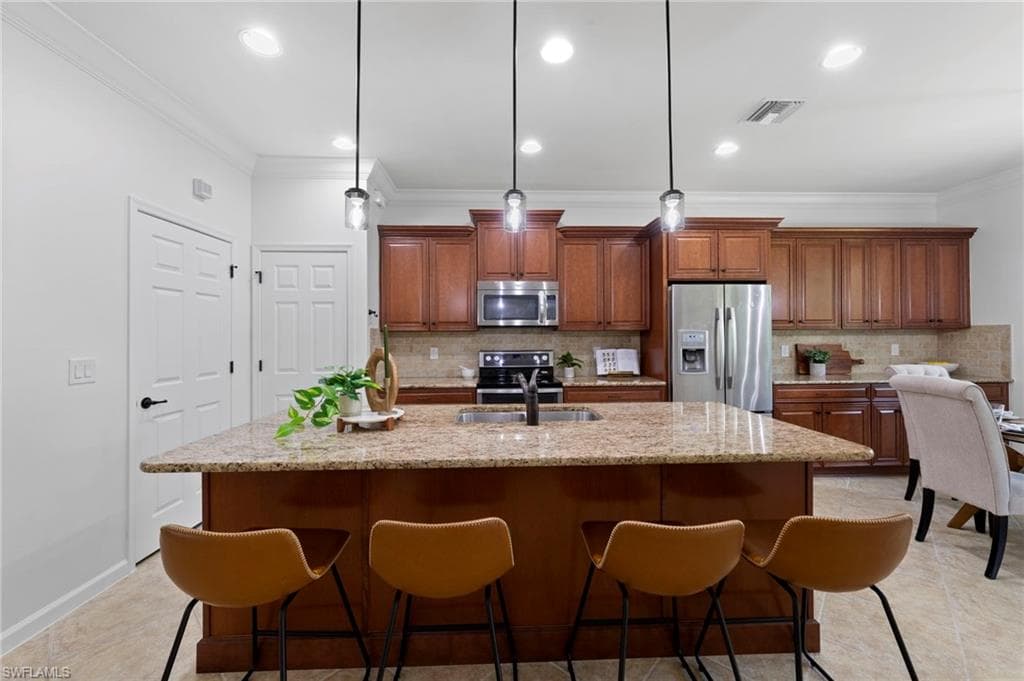20247 Cypress Shadows BLVD-19