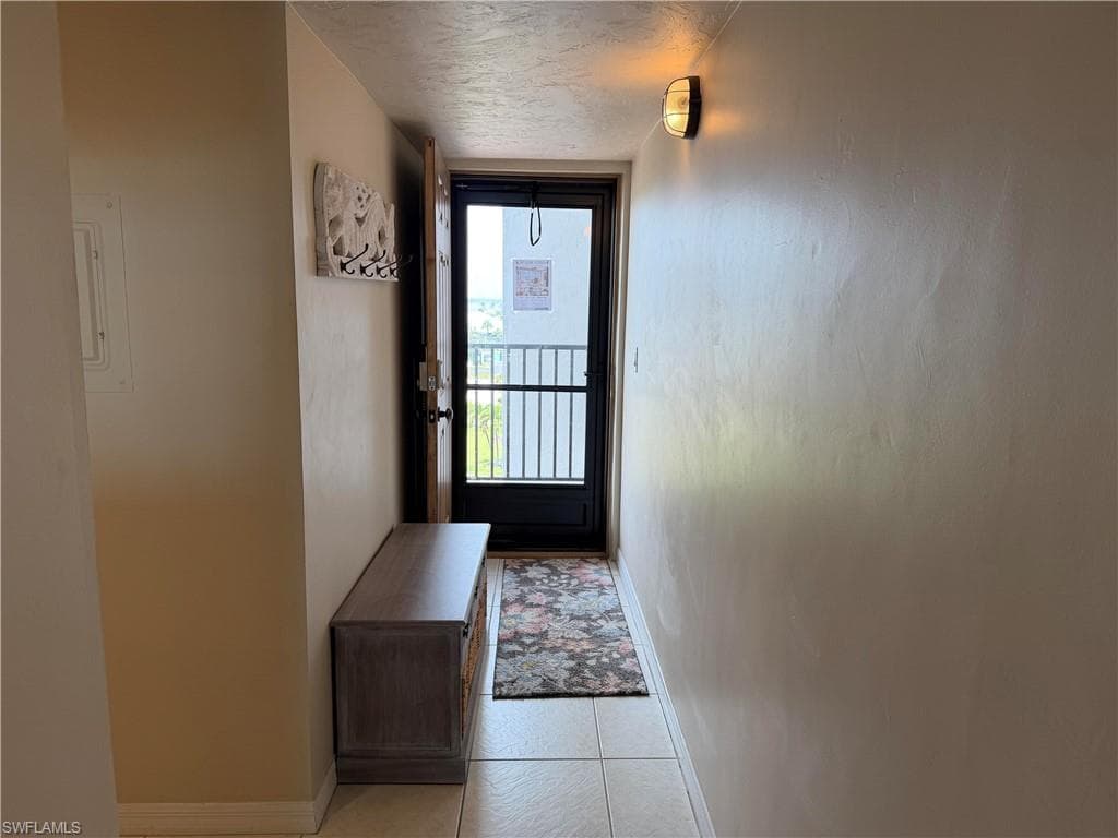 6400 Estero BLVD 403-10