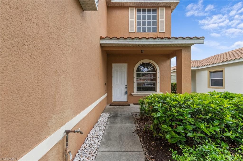 2727 Blue Cypress Lake CT-1
