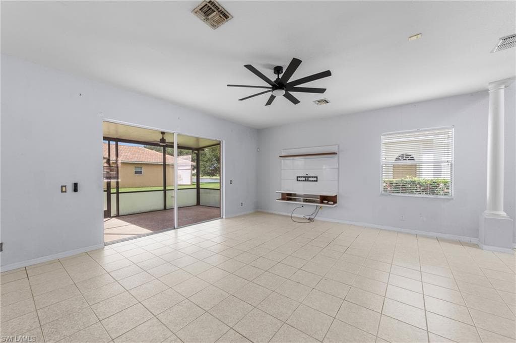 2727 Blue Cypress Lake CT-9