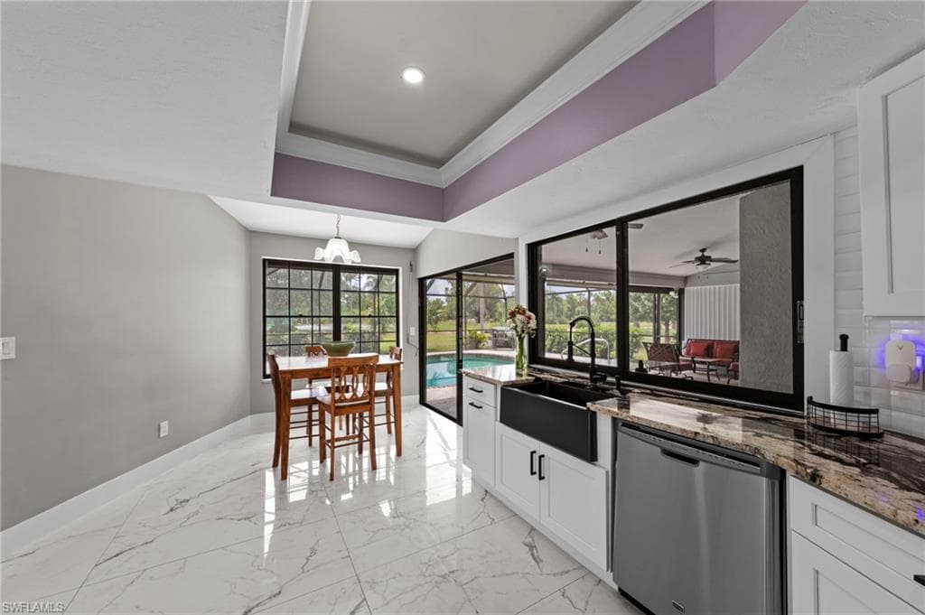 17209 Castleview DR-15