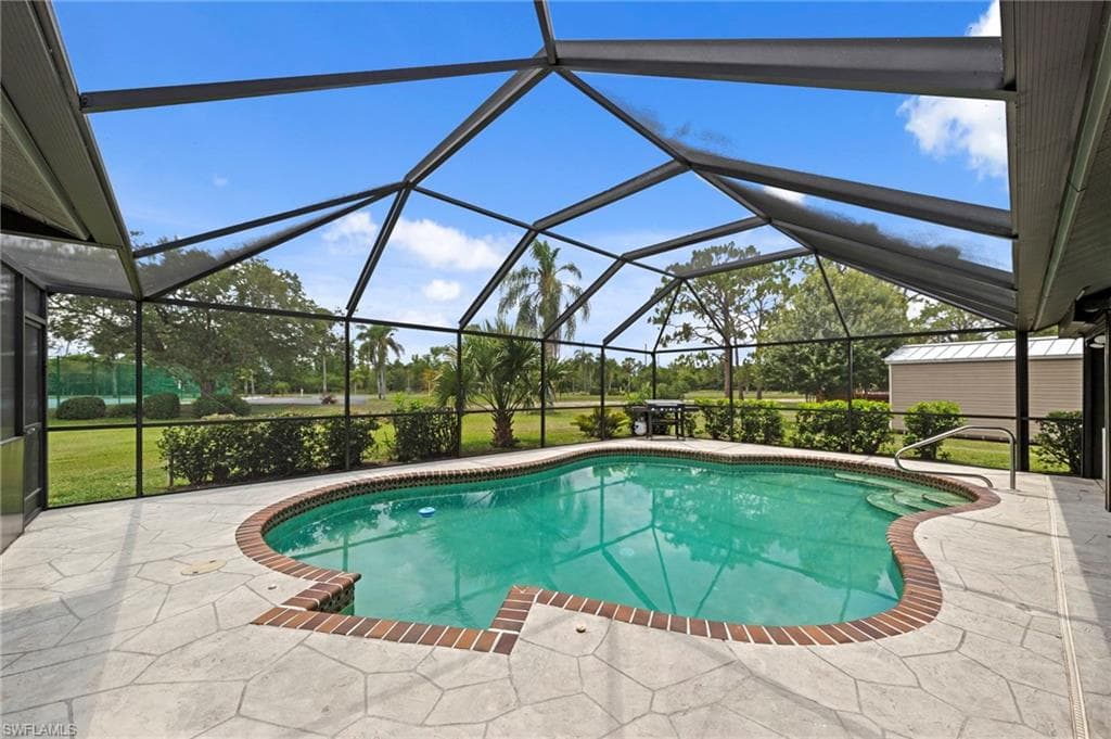 17209 Castleview DR-35