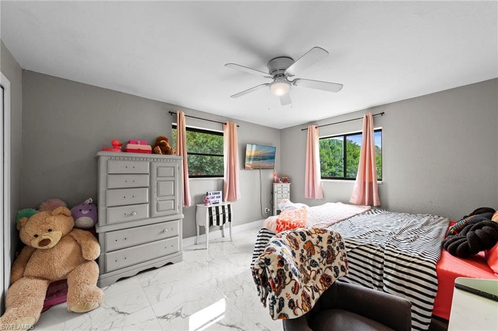 17209 Castleview DR-32