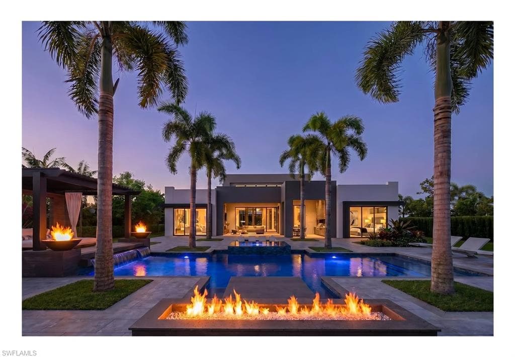 3029 Bailey LN-2
