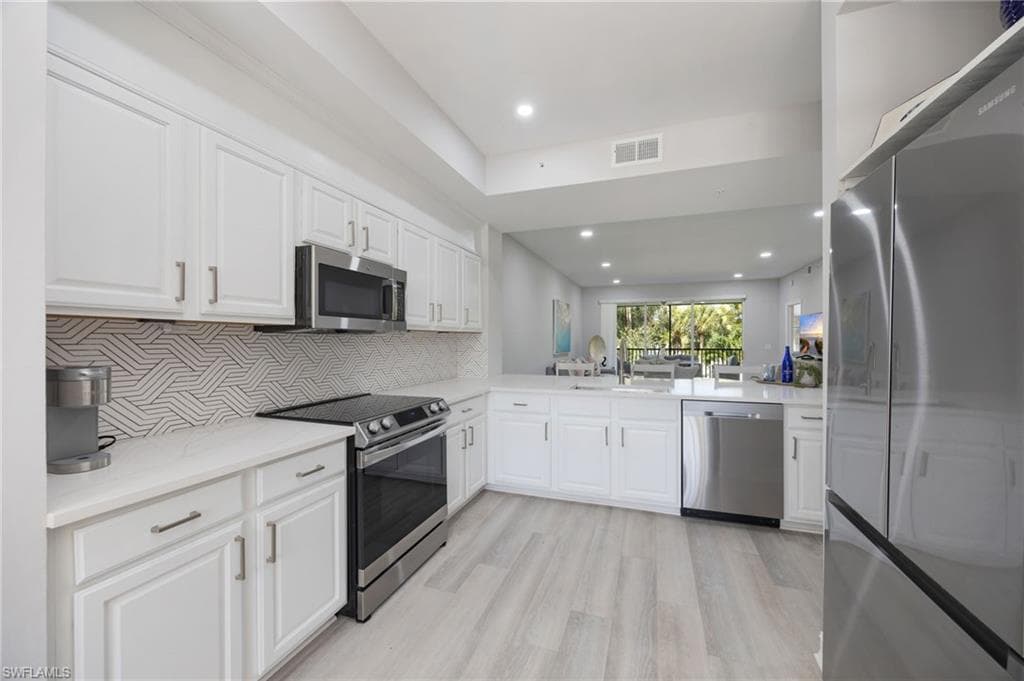 20930 Island Sound CIR 203-4
