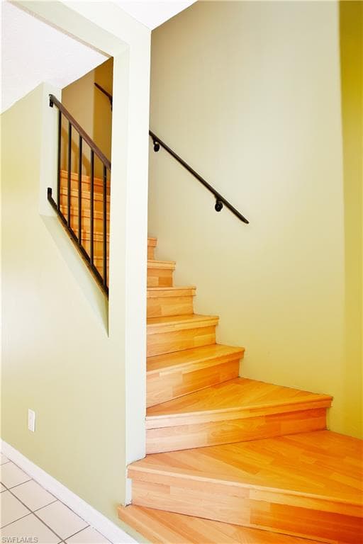 1123 SW 48th TER 102-12
