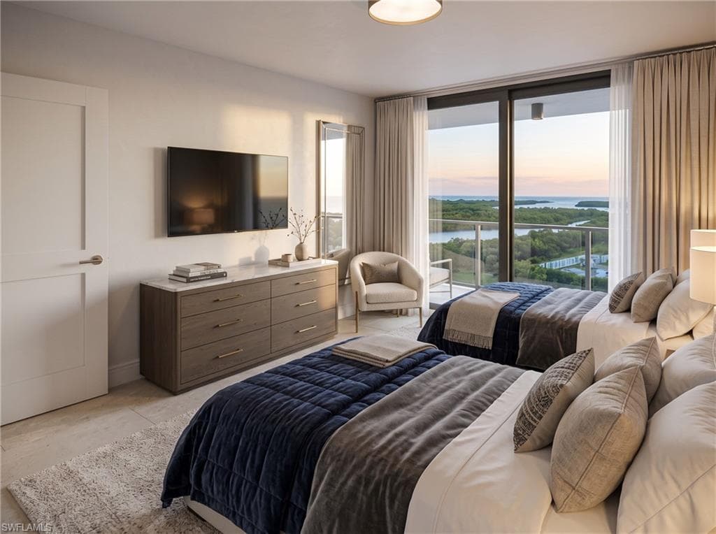 320 Seaview CT 608-10