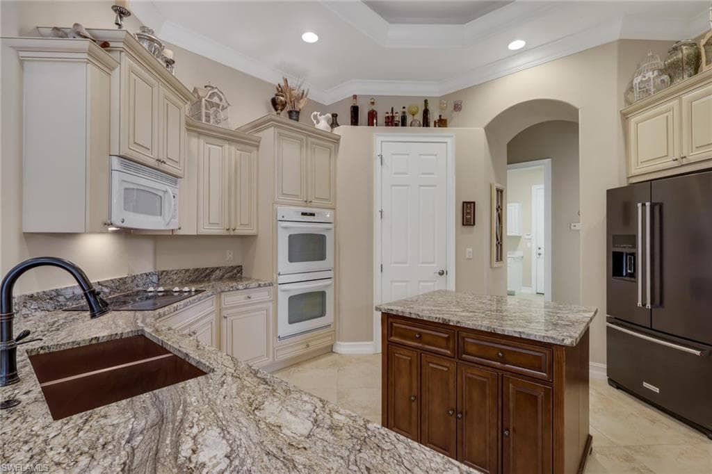 16103 Waterleaf LN-8