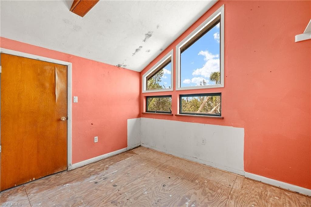 1866 Ardsley WAY-20