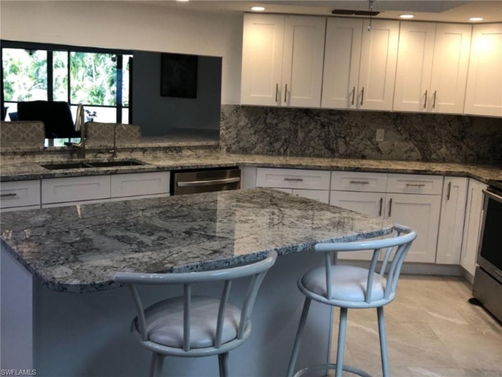 17656 Island Inlet CT-6
