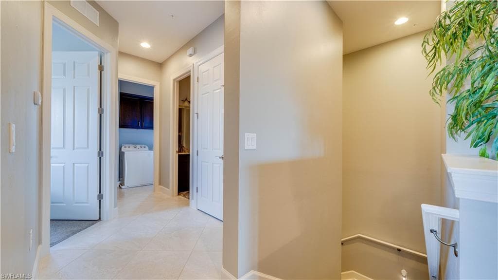 10230 Glastonbury CIR 202-26