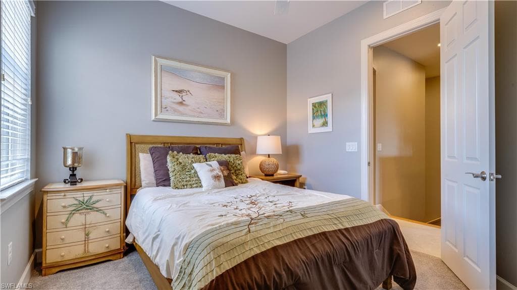 10230 Glastonbury CIR 202-11