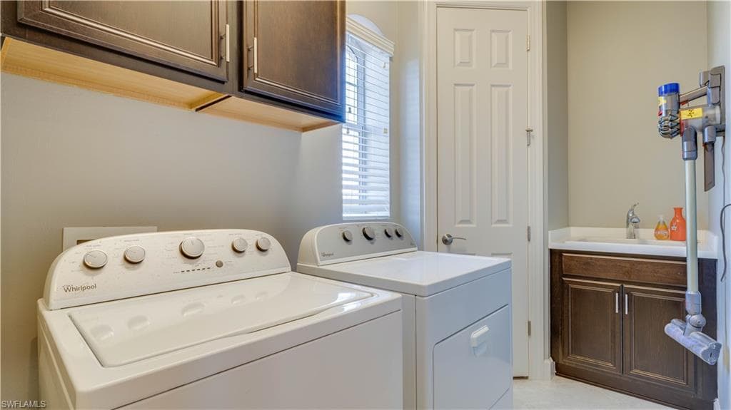 10230 Glastonbury CIR 202-25