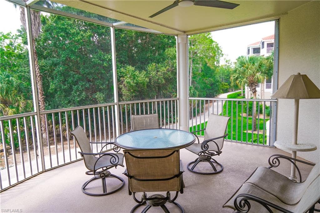 4853 Hampshire CT 105-27
