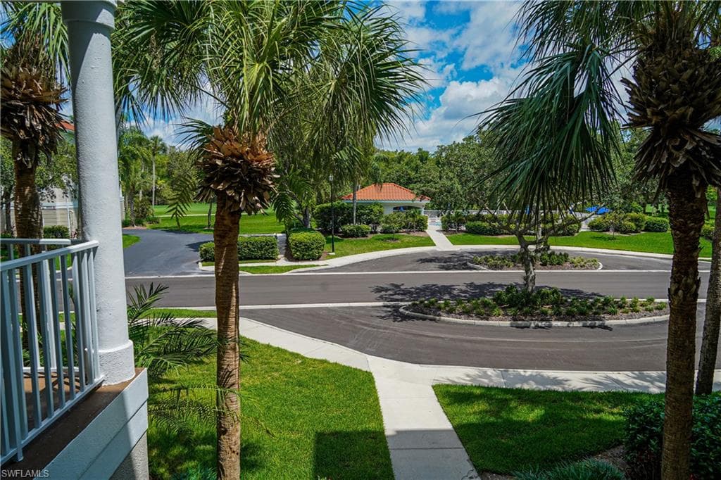 4853 Hampshire CT 105-38