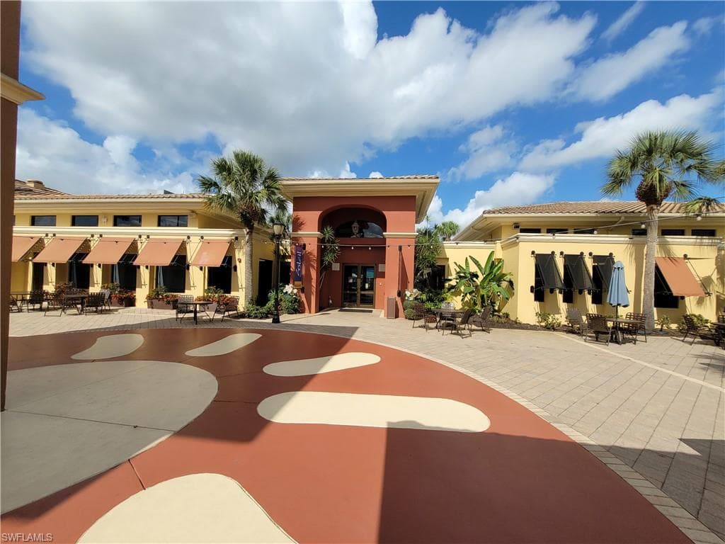 10518 Avila CIR-41