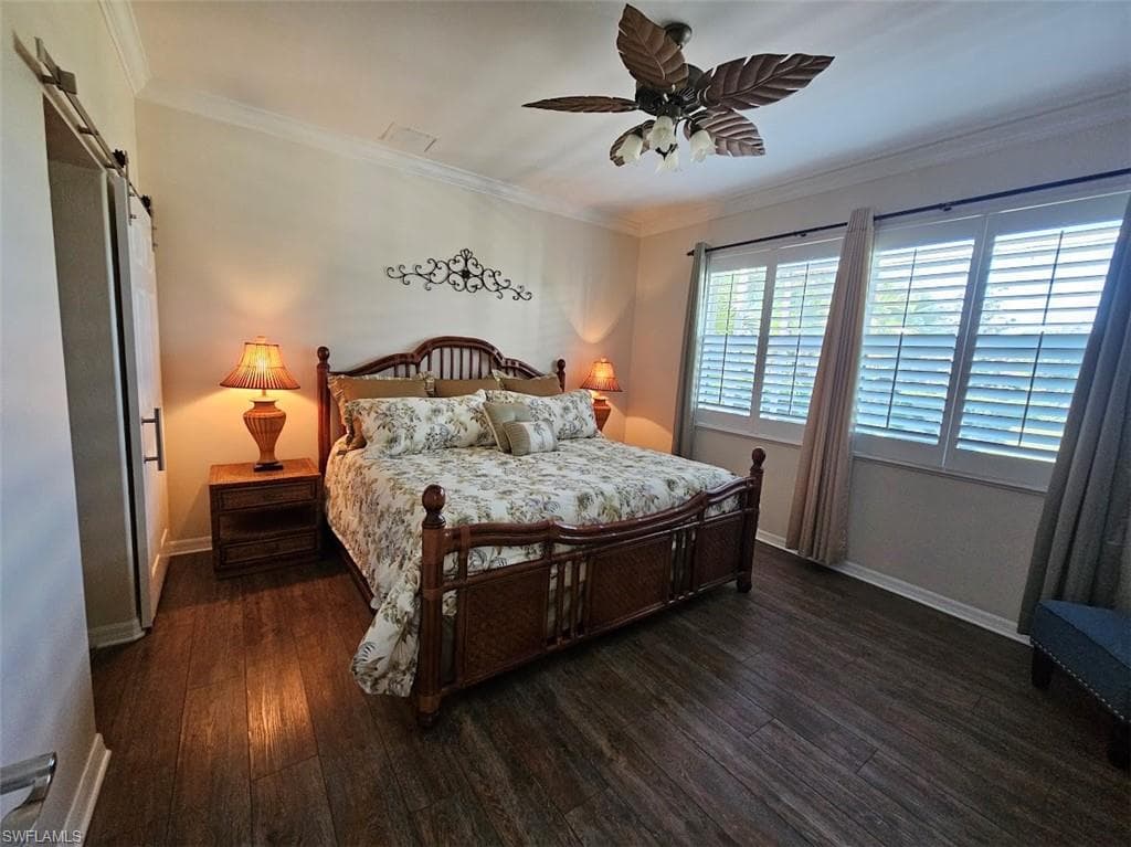 10518 Avila CIR-19