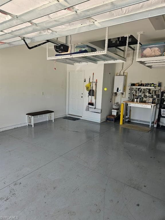 10518 Avila CIR-33