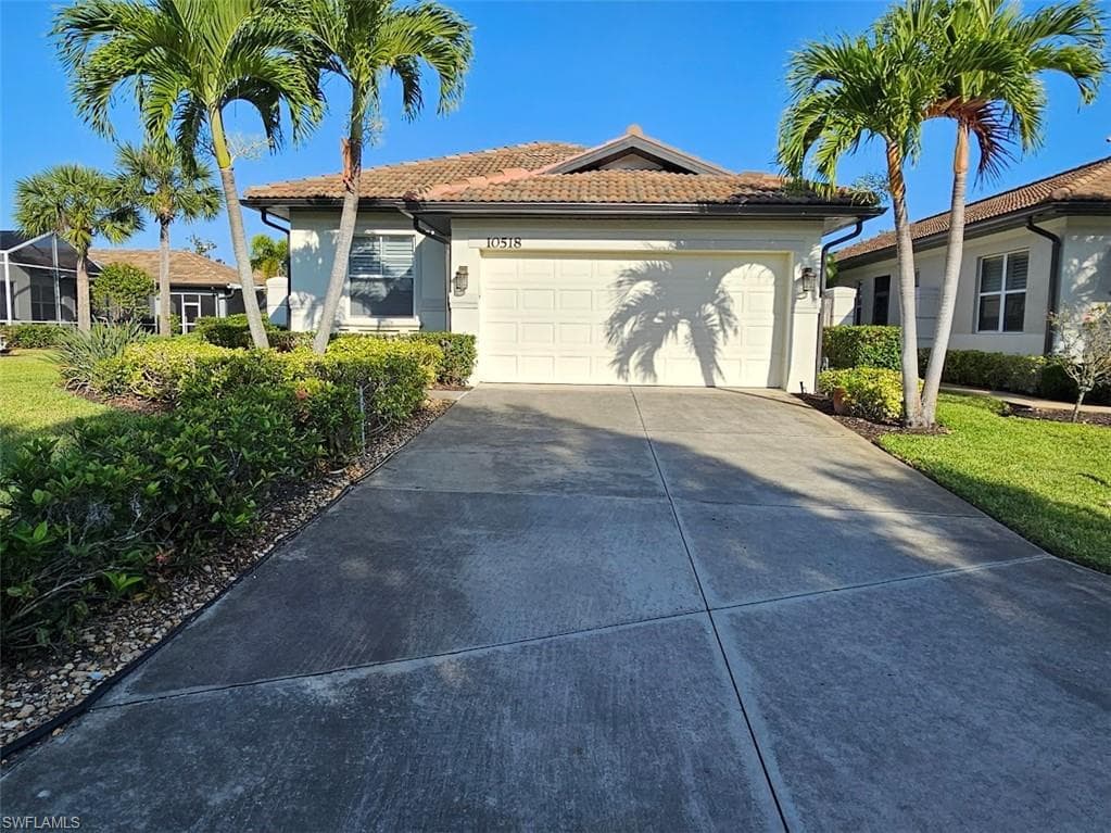 10518 Avila CIR-34