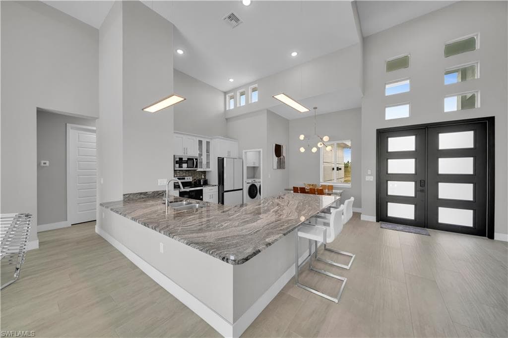 1425 SW 24th ST-1