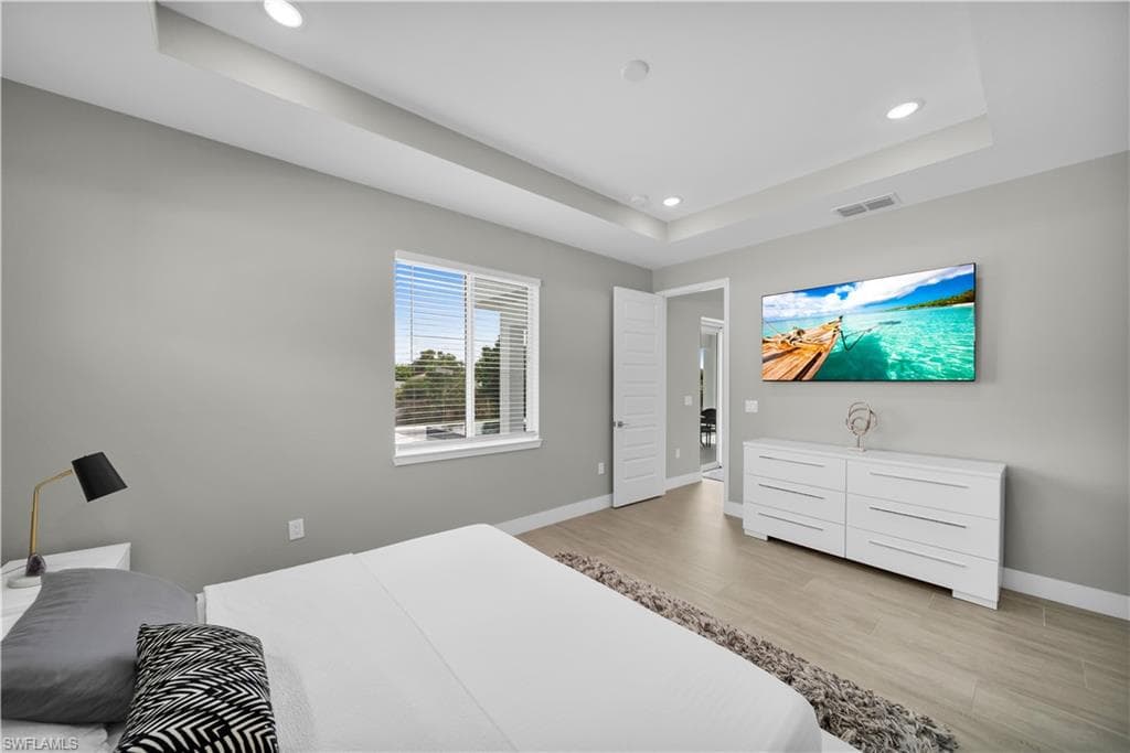 1425 SW 24th ST-5